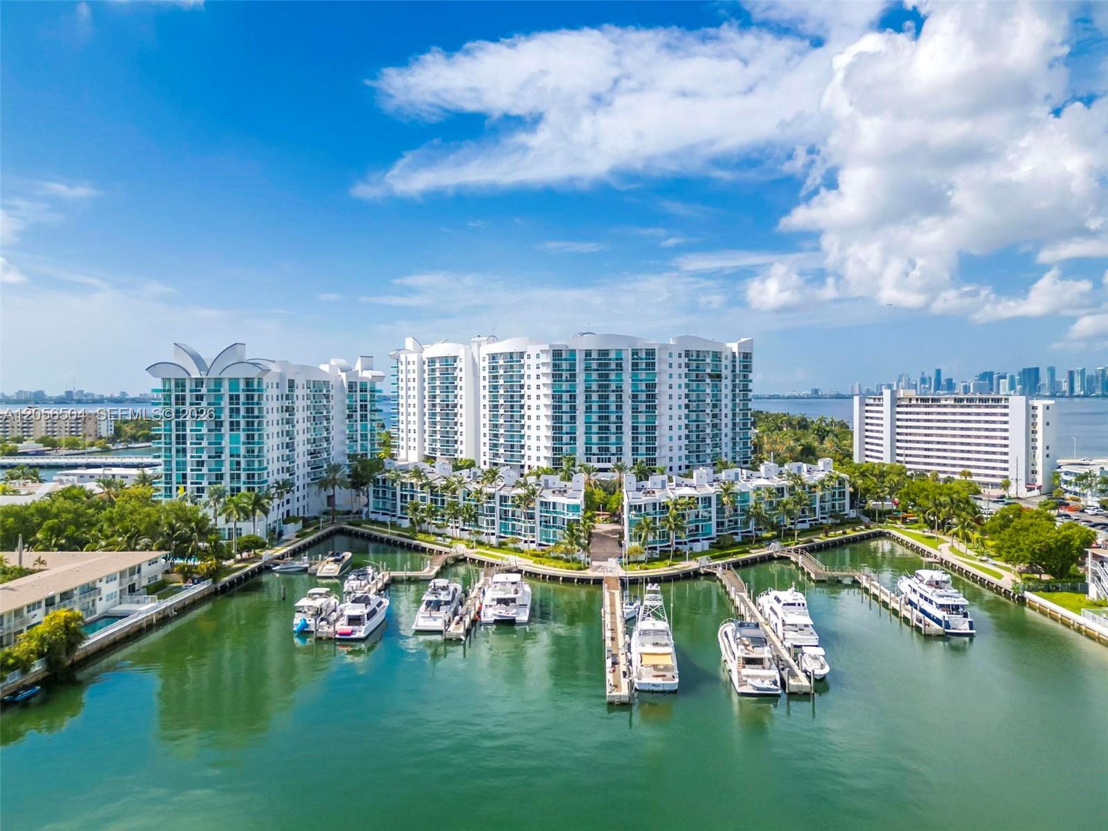 7900 Harbor Island Dr Unit: PH19