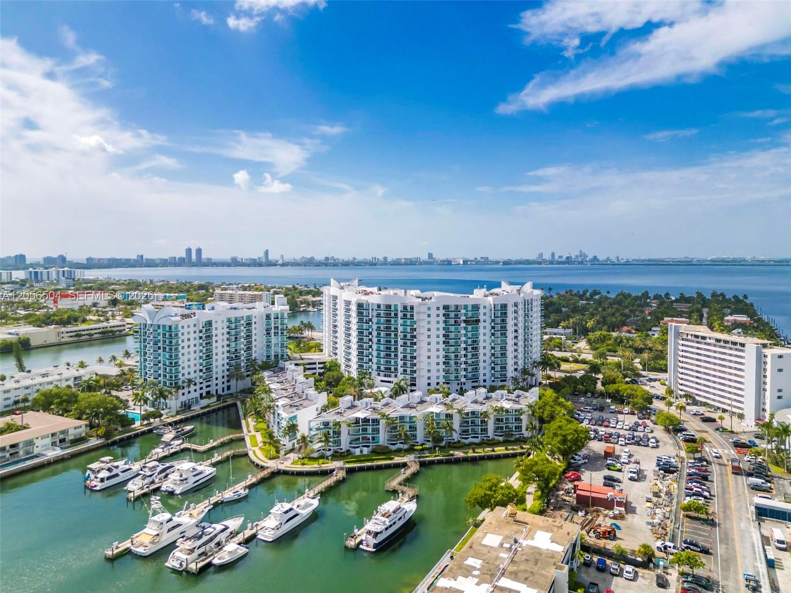 7900 Harbor Island Dr Unit: PH19