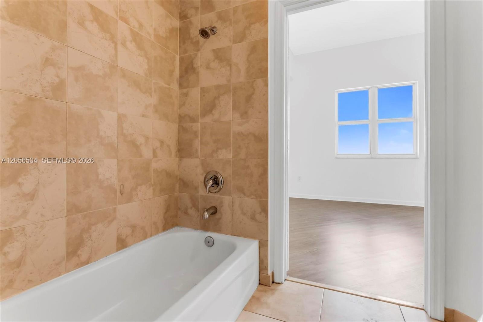 7900 Harbor Island Dr Unit: PH19