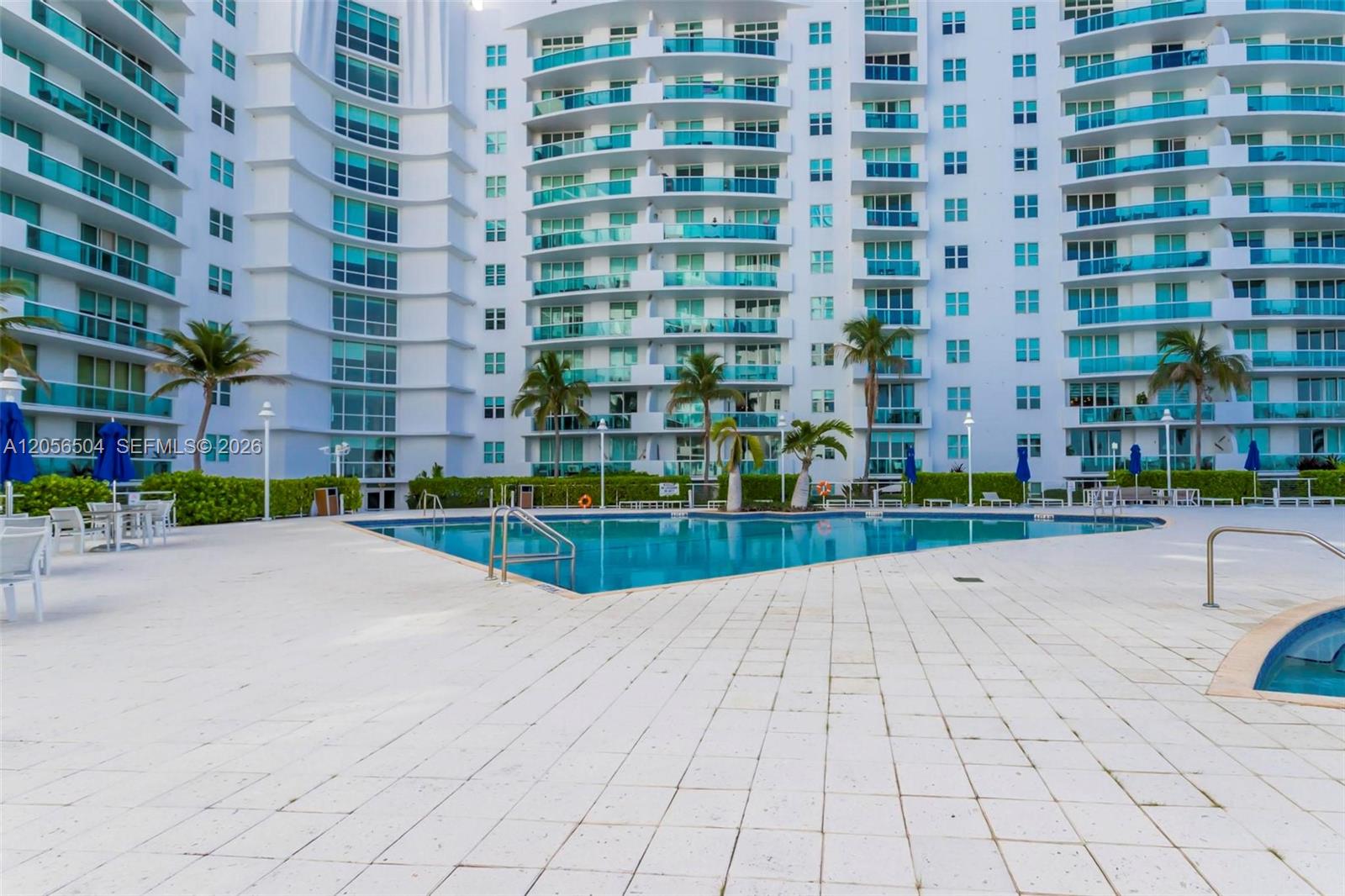 7900 Harbor Island Dr Unit: PH19