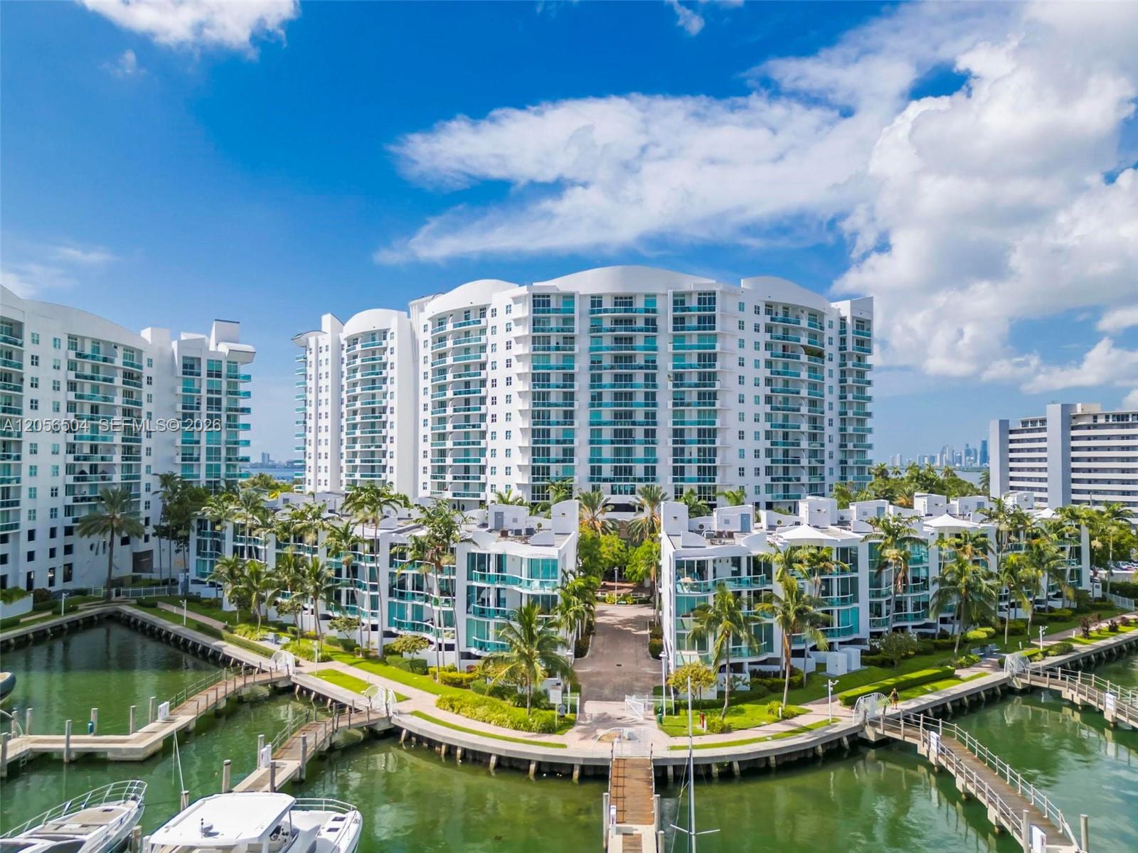 7900 Harbor Island Dr Unit: PH19
