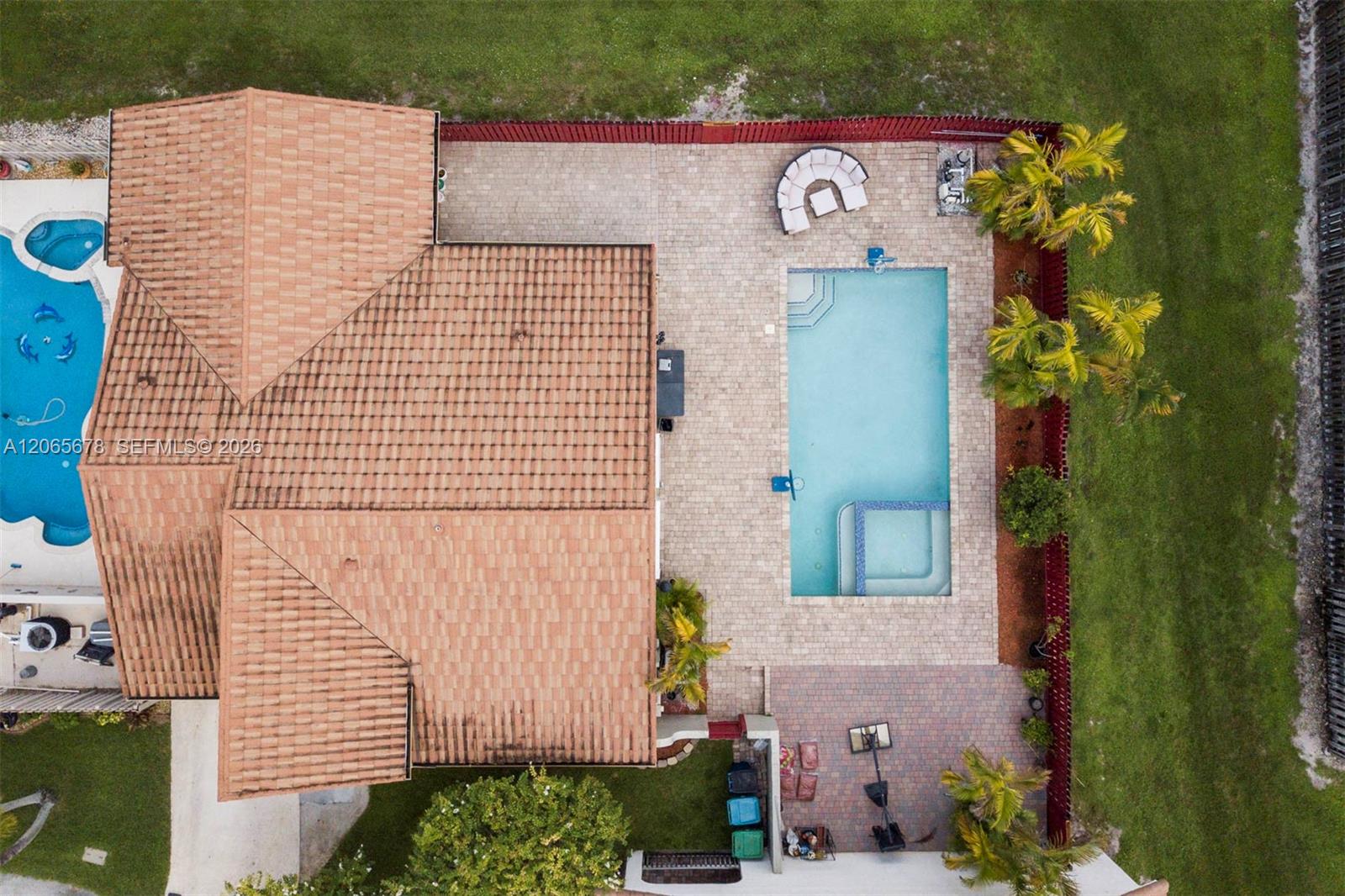 2905 Albatross Dr