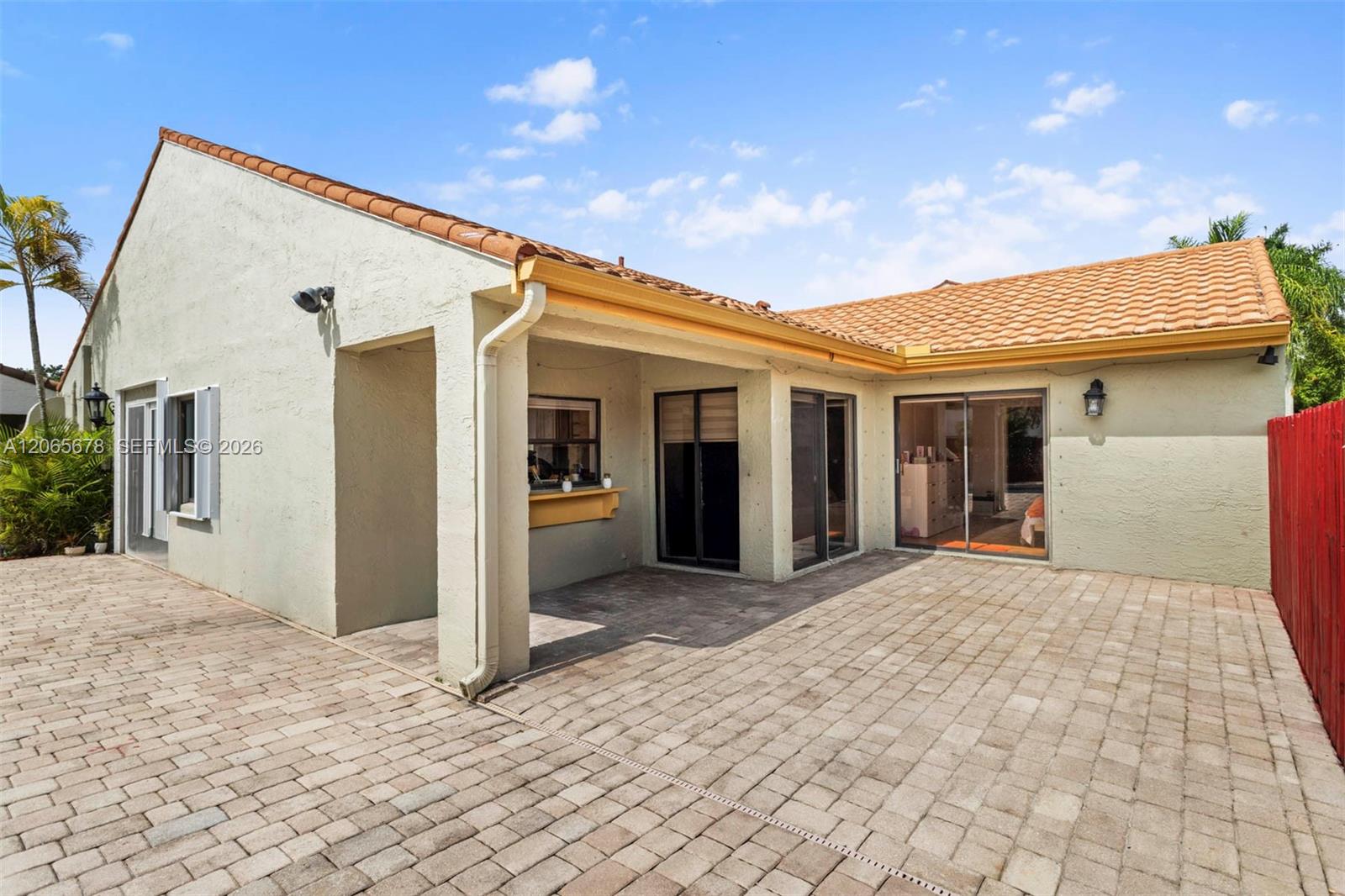 2905 Albatross Dr