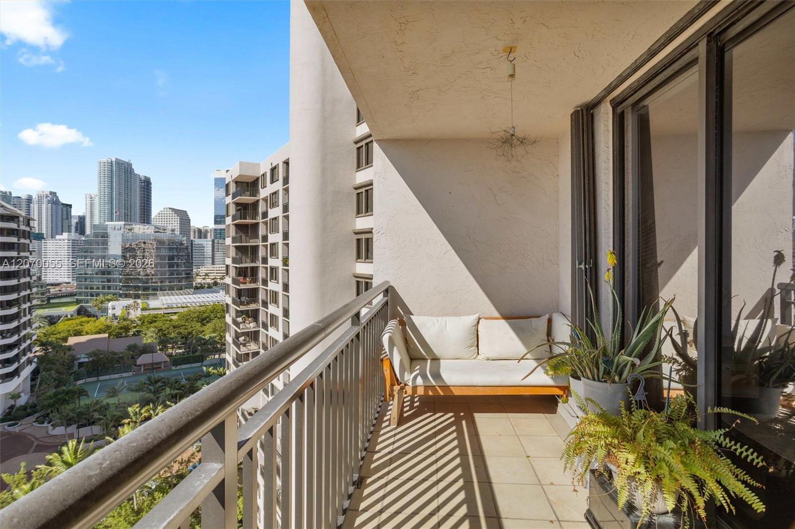 540 Brickell Key Dr # 1519