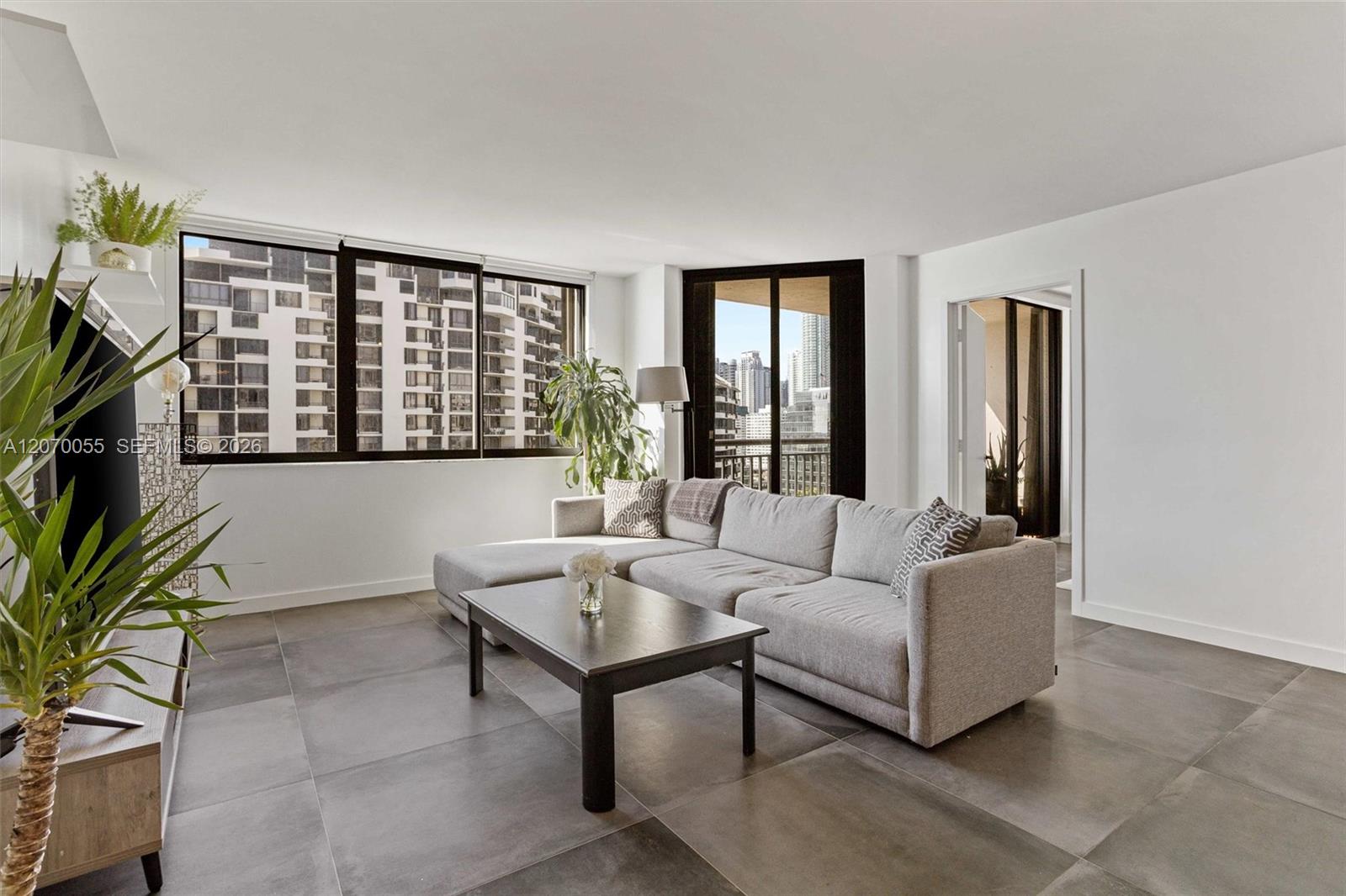 540 Brickell Key Dr # 1519