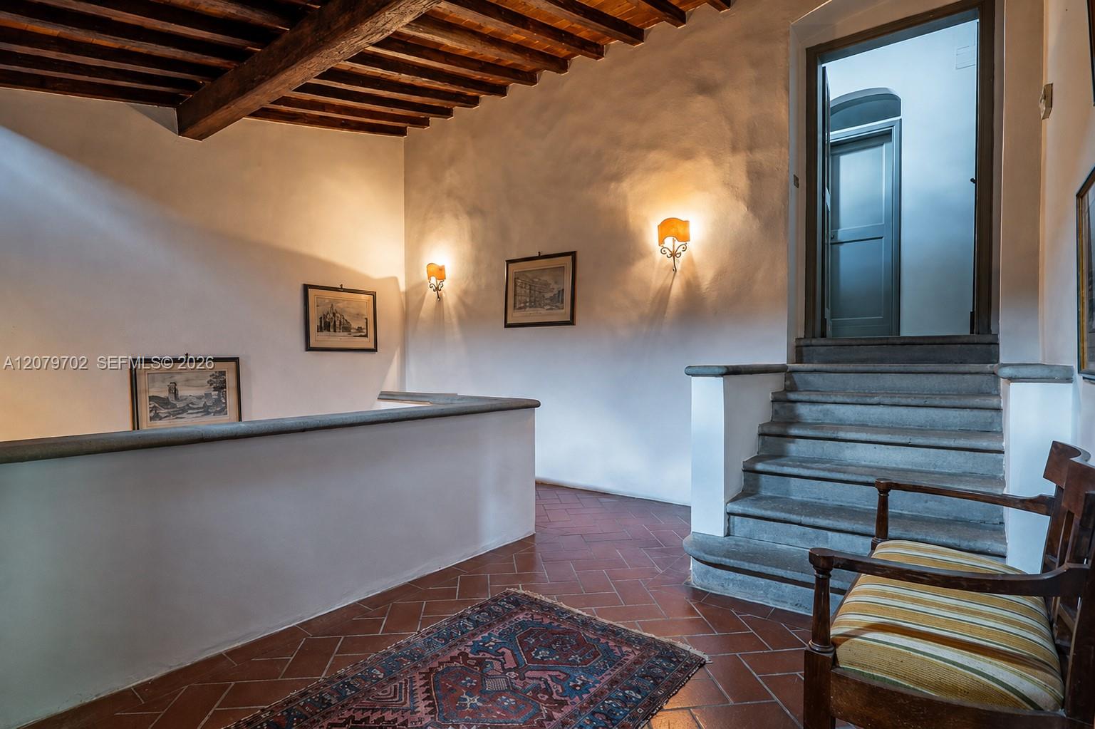 Luxurt Villa for Sale in Tuscany Max Mlekus Italy