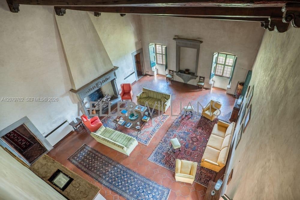 Luxurt Villa for Sale in Tuscany Max Mlekus Italy