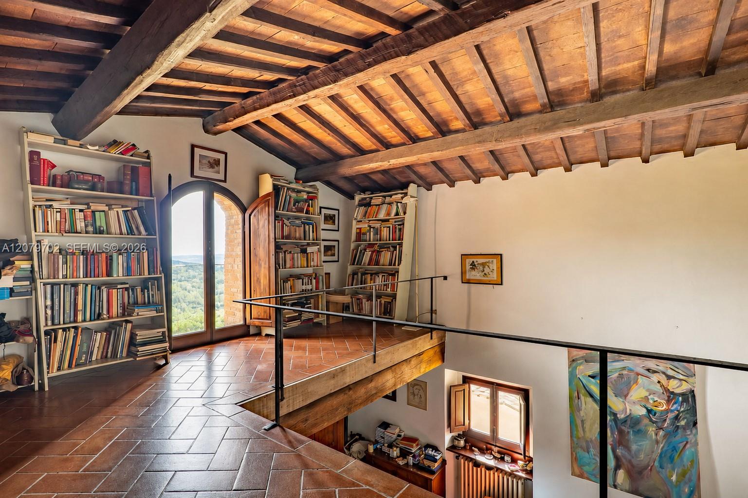 Luxurt Villa for Sale in Tuscany Max Mlekus Italy