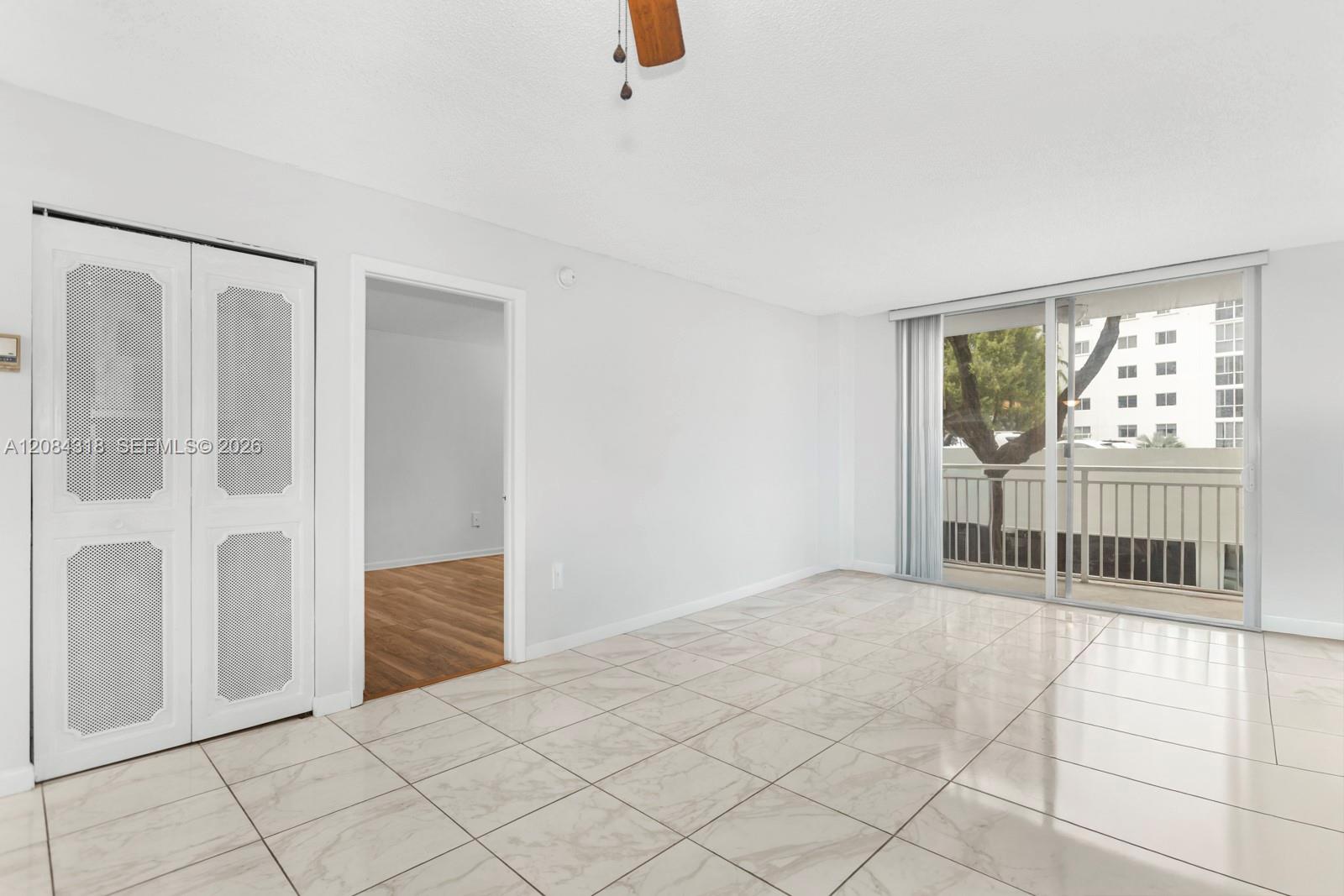 1666 West Ave # 211