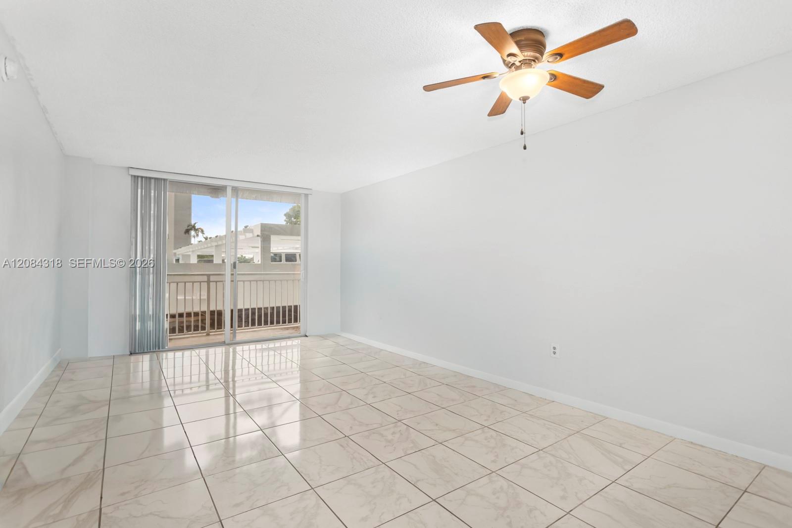 1666 West Ave # 211