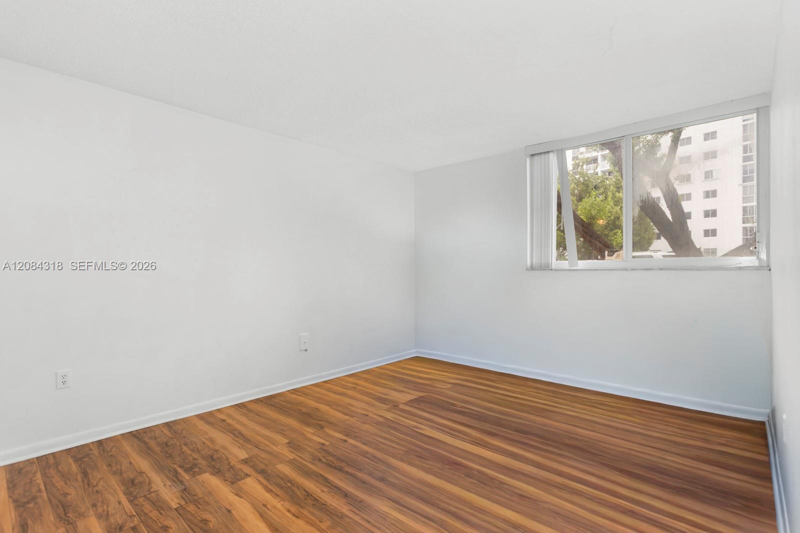 1666 West Ave # 211