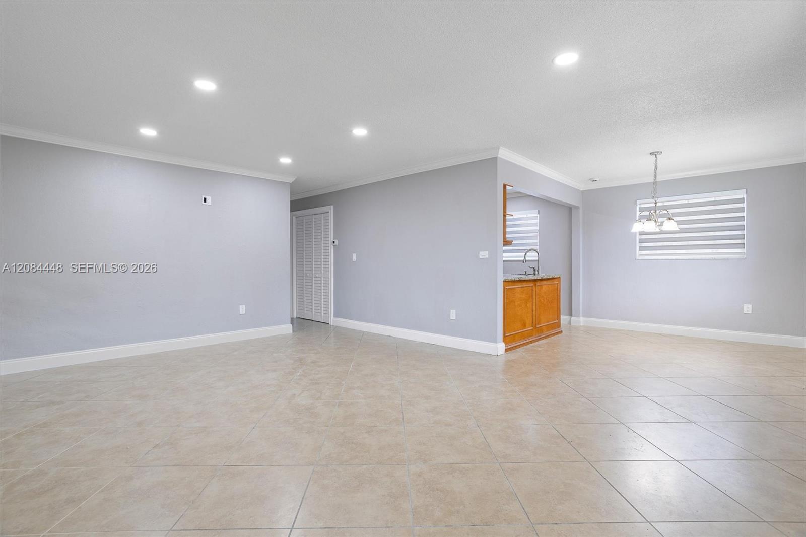 3240 SW 69th Ave