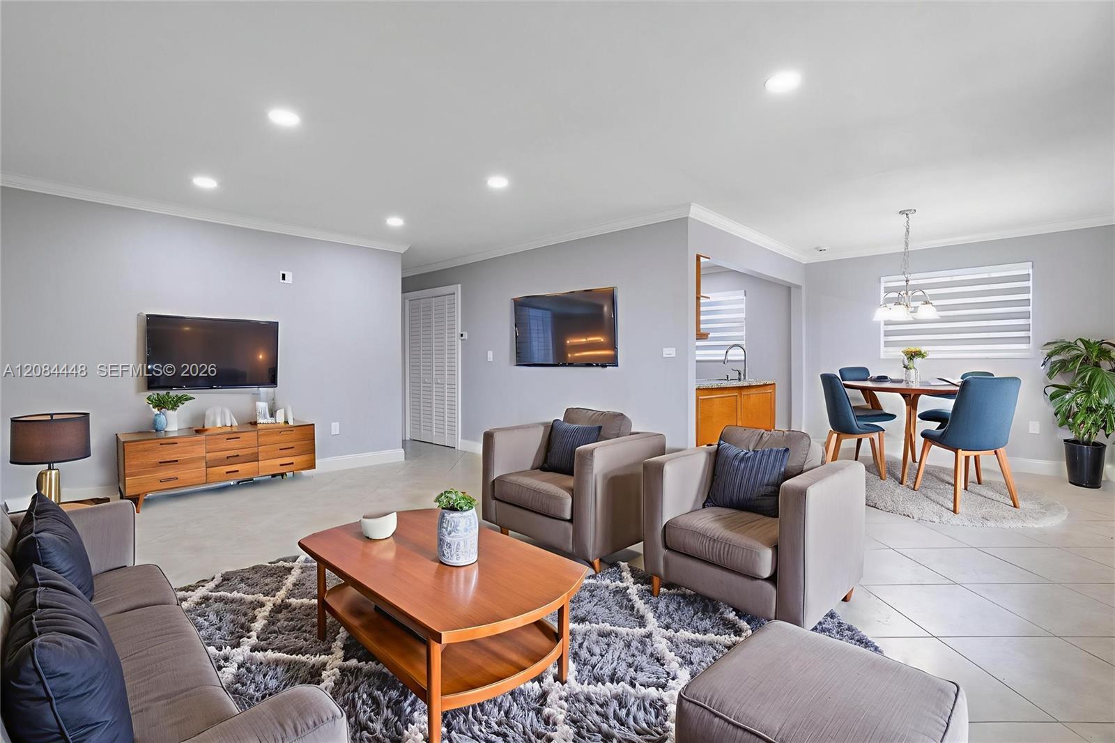 3240 SW 69th Ave