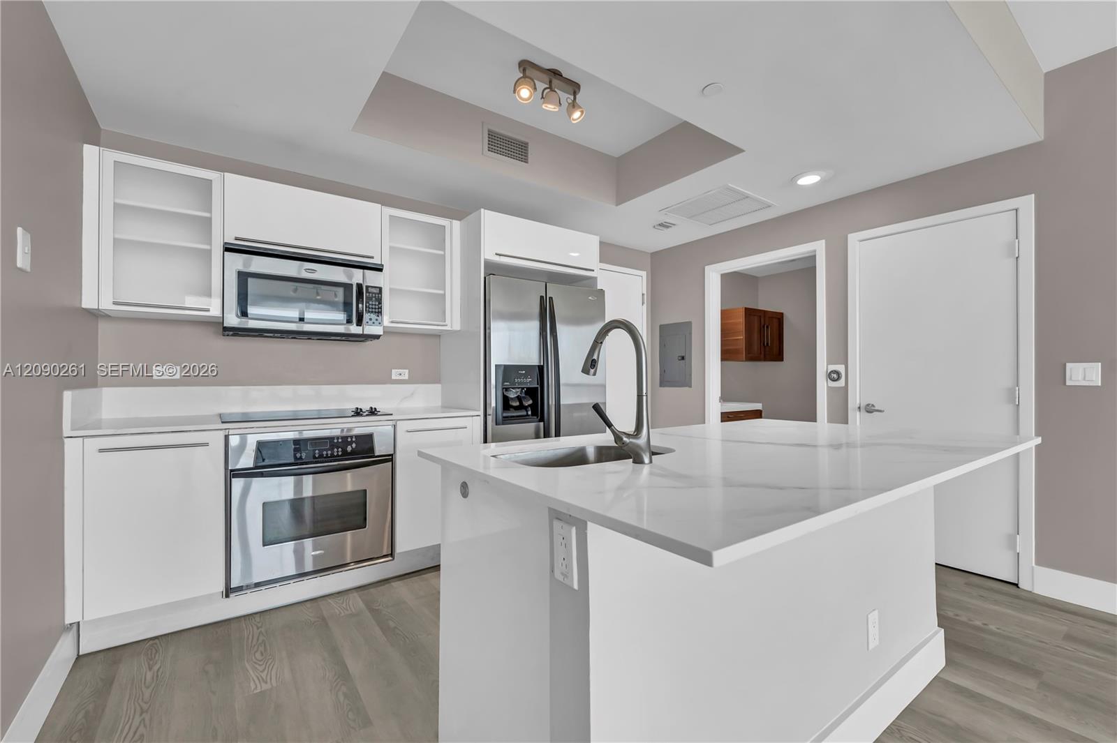 888 Biscayne Blvd # 1710