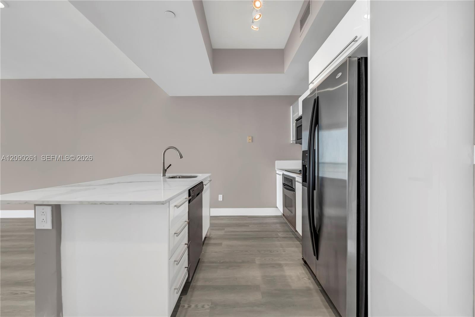 888 Biscayne Blvd # 1710