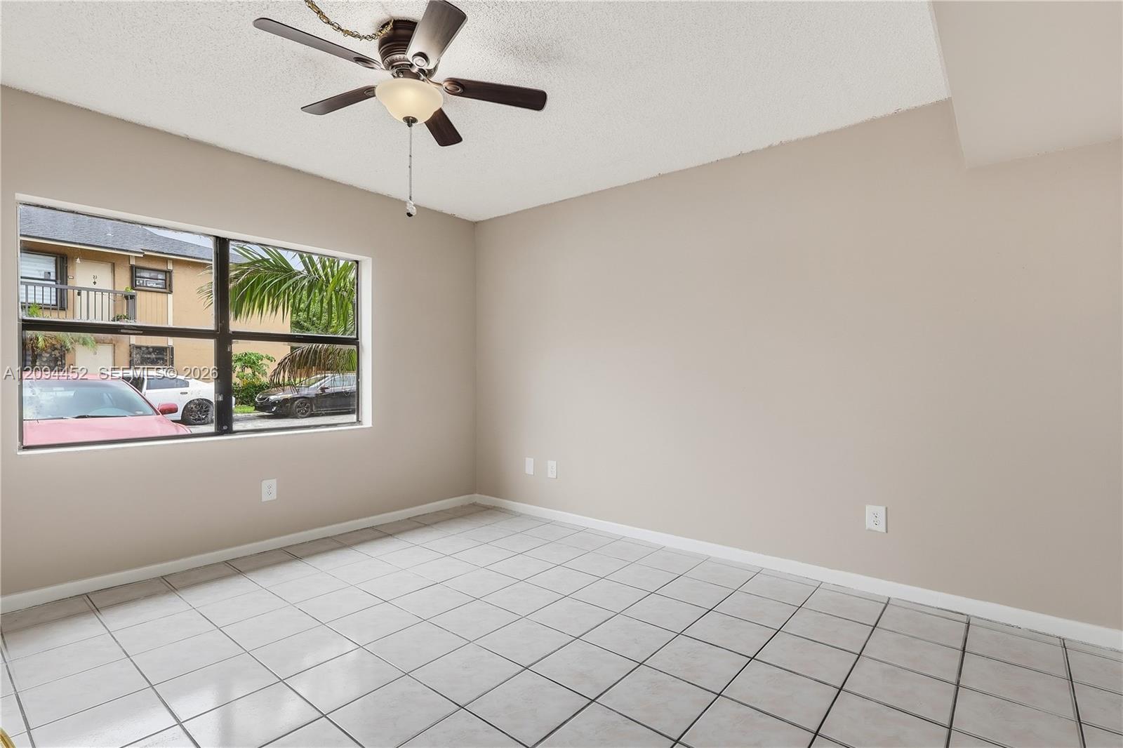 2655 W 67th Pl # 13 Unit: 14-13