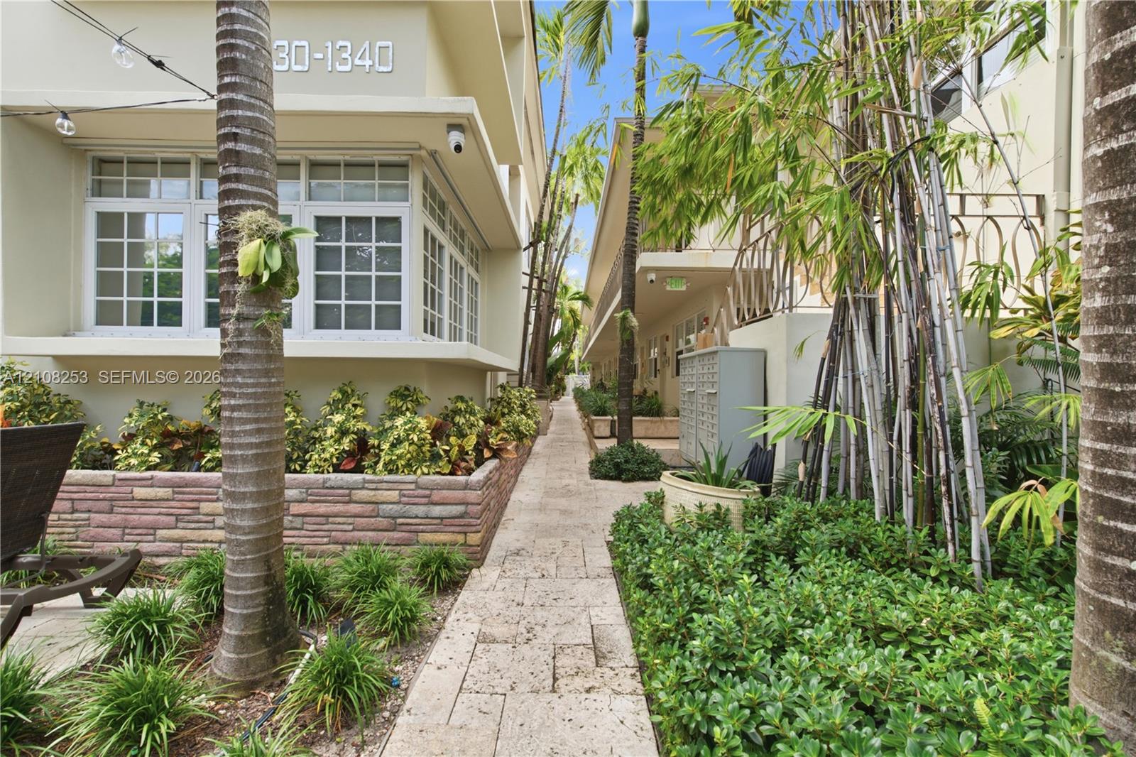 1330 Drexel Ave 102 Miami Beach Fl Us 33139 Ace981bf7621ba713b09036cfb909069
