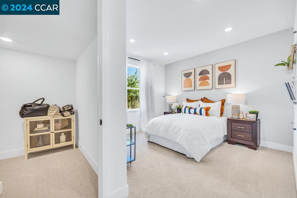 3017 Mosaic Way
