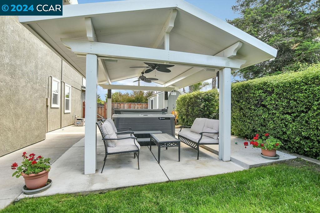 601 Campania Ct