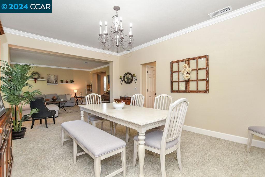 601 Campania Ct