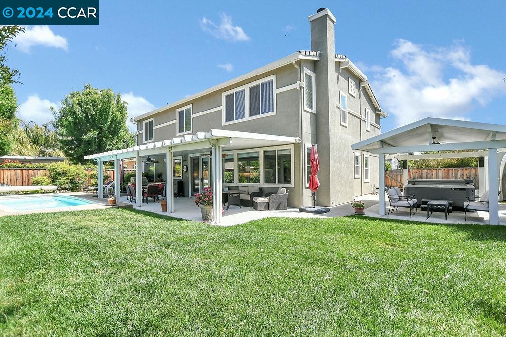 601 Campania Ct