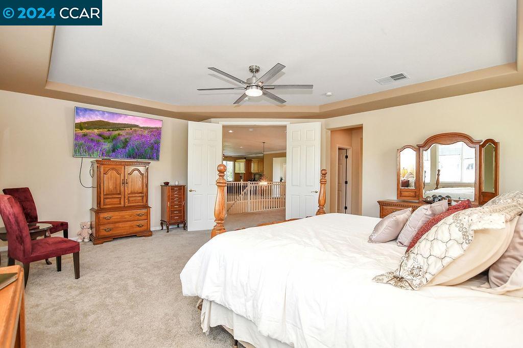 601 Campania Ct