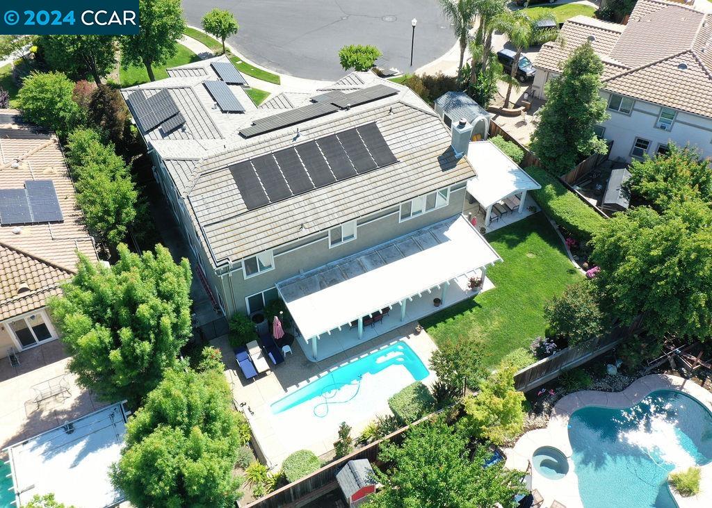601 Campania Ct