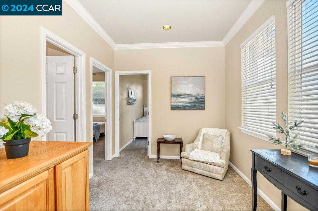 601 Campania Ct