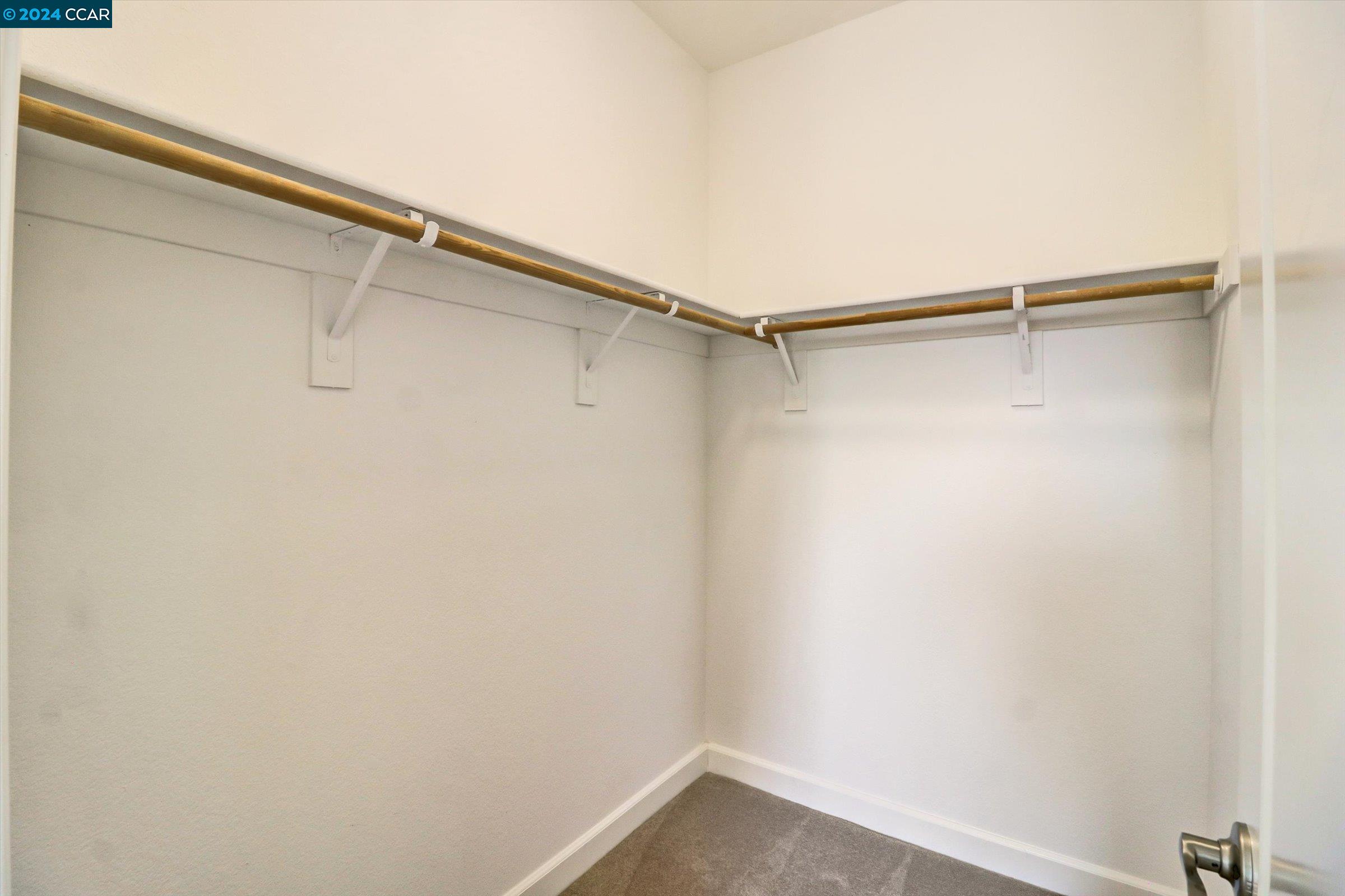 1418 Ridgefield Court