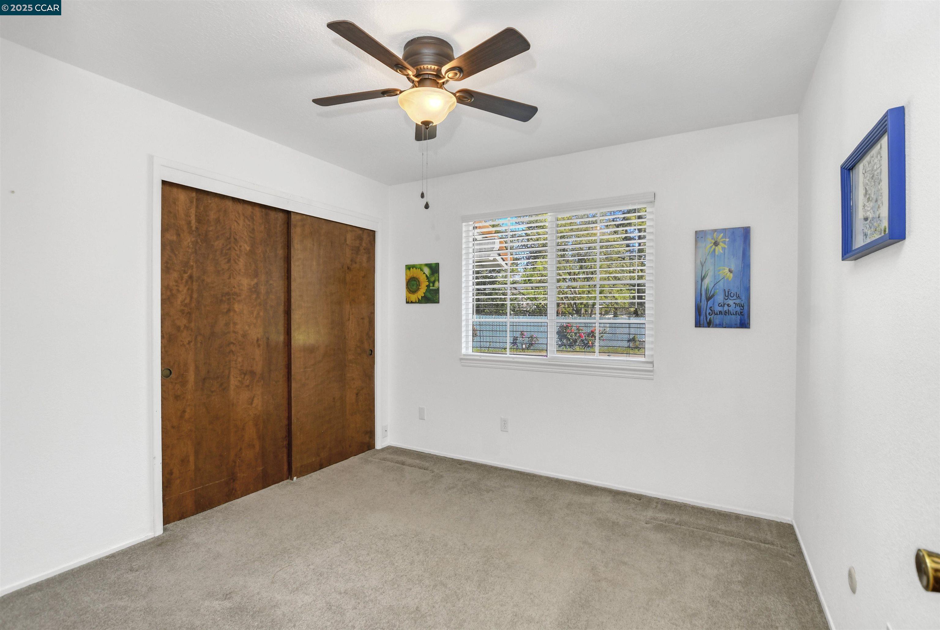 2571 Anderson Ln