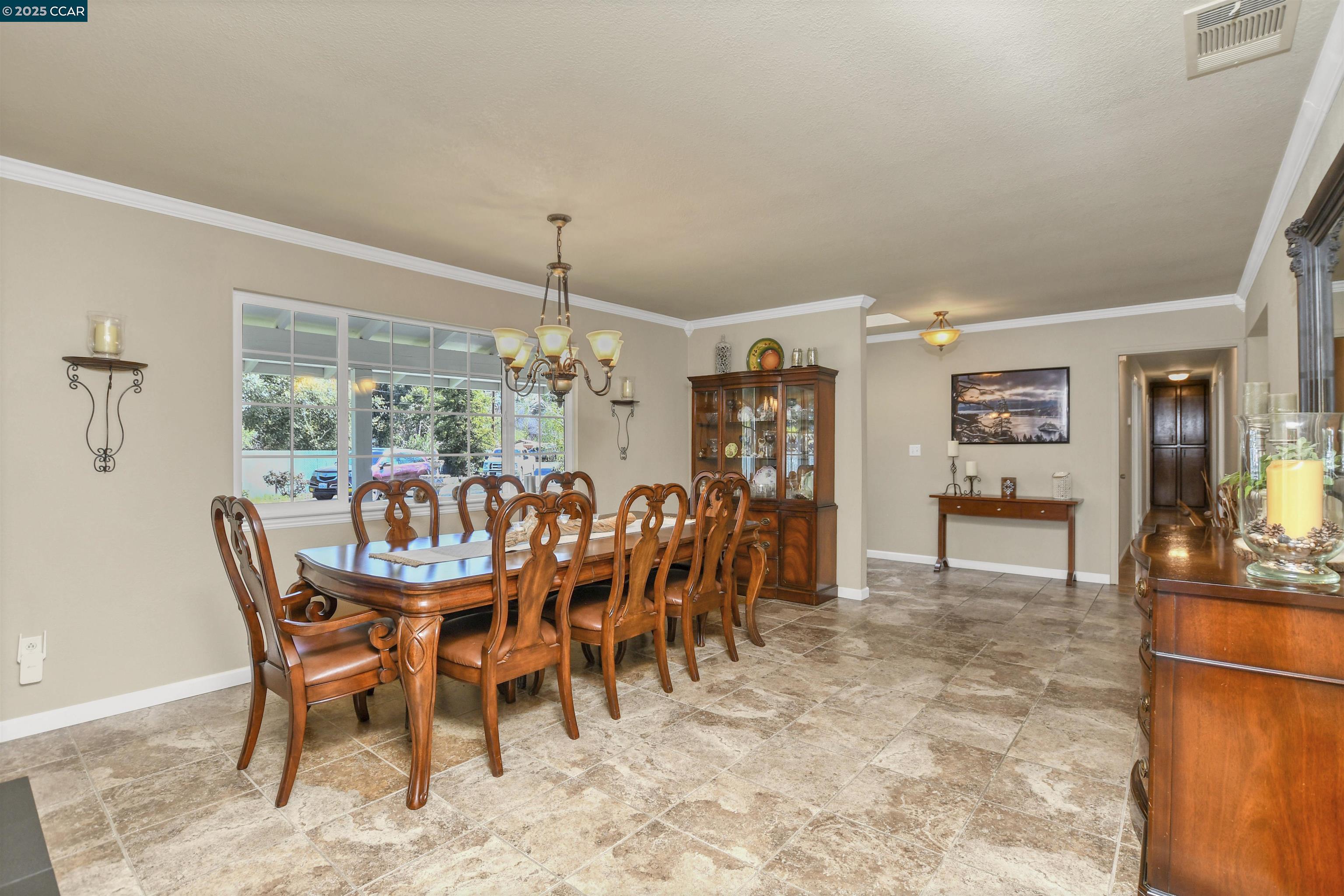 2571 Anderson Ln