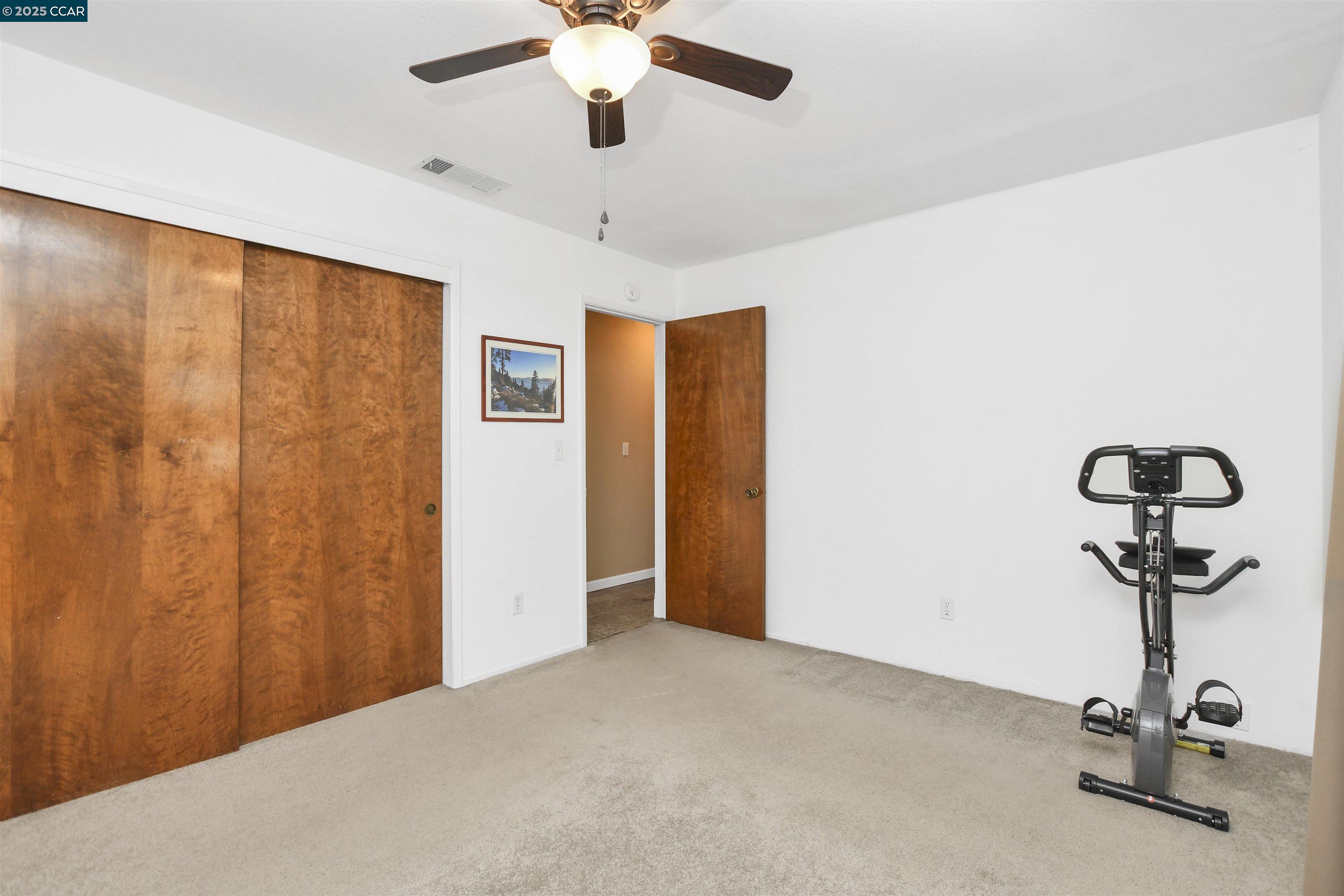 2571 Anderson Ln