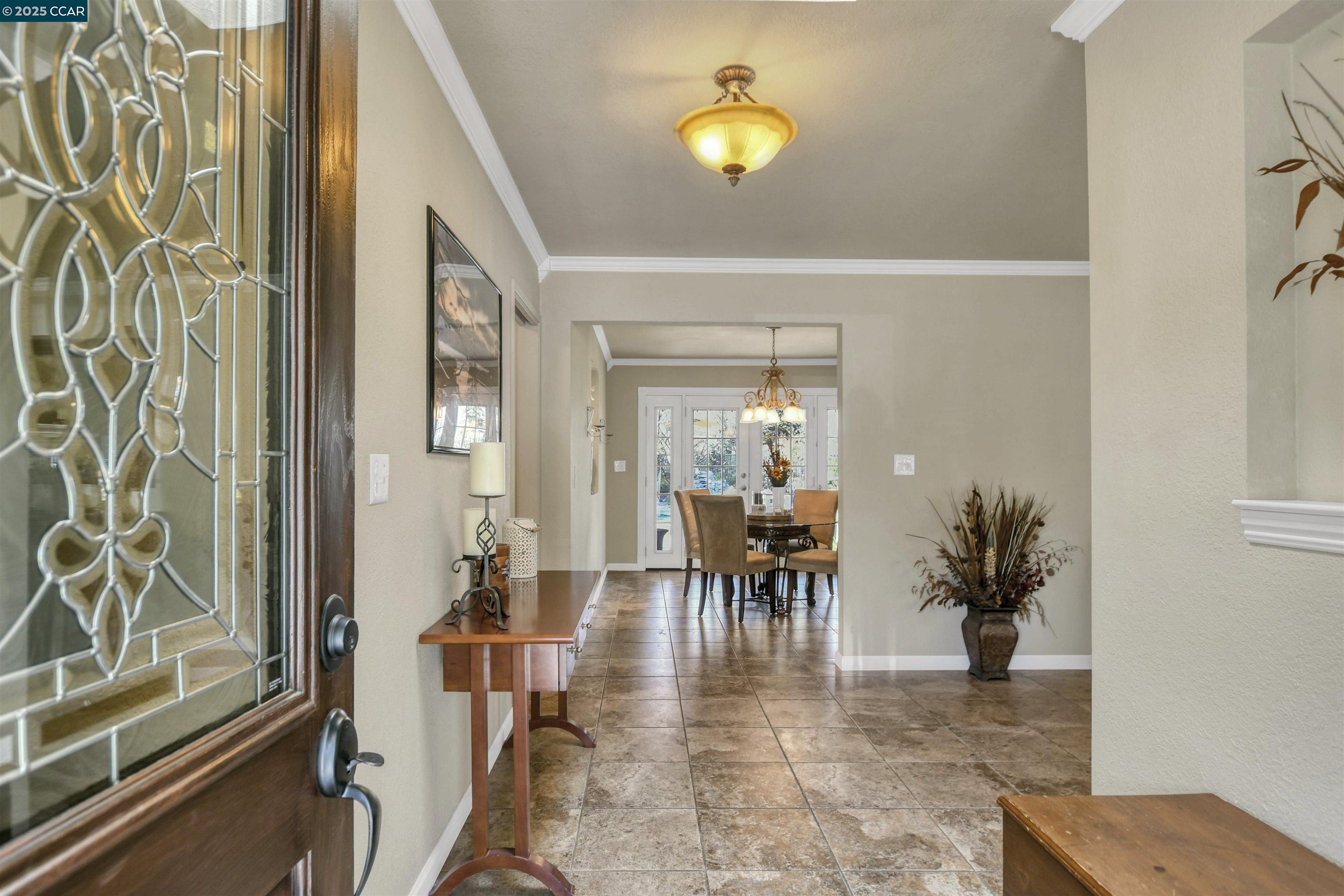 2571 Anderson Ln