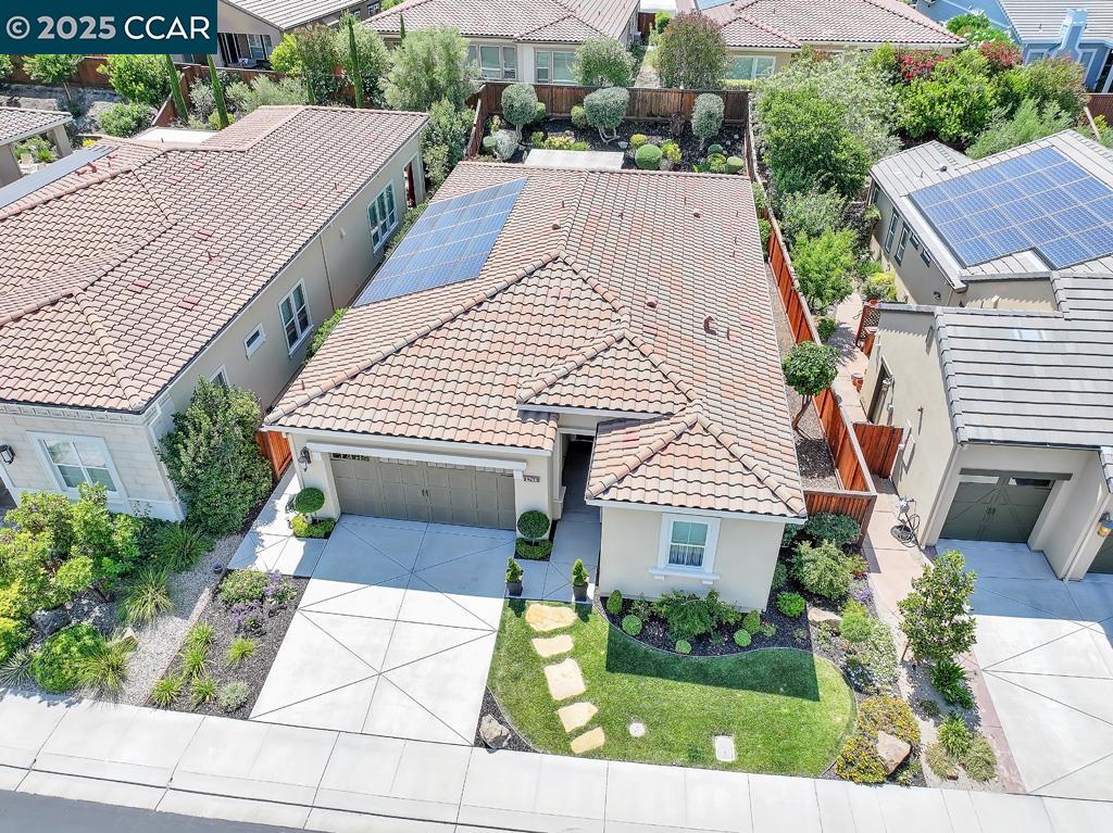 1746 Veneto Ln