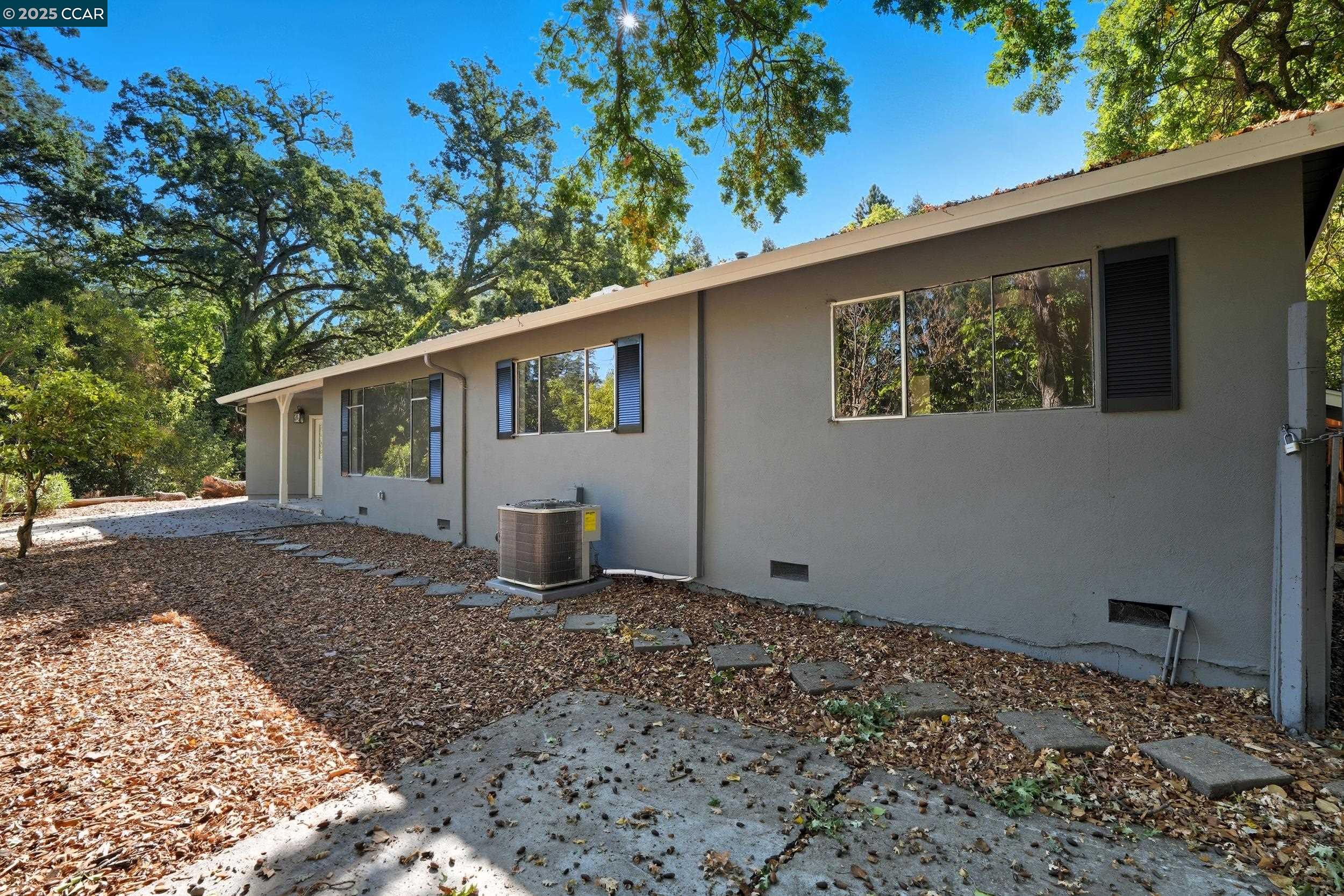 1016 Stone Valley Rd