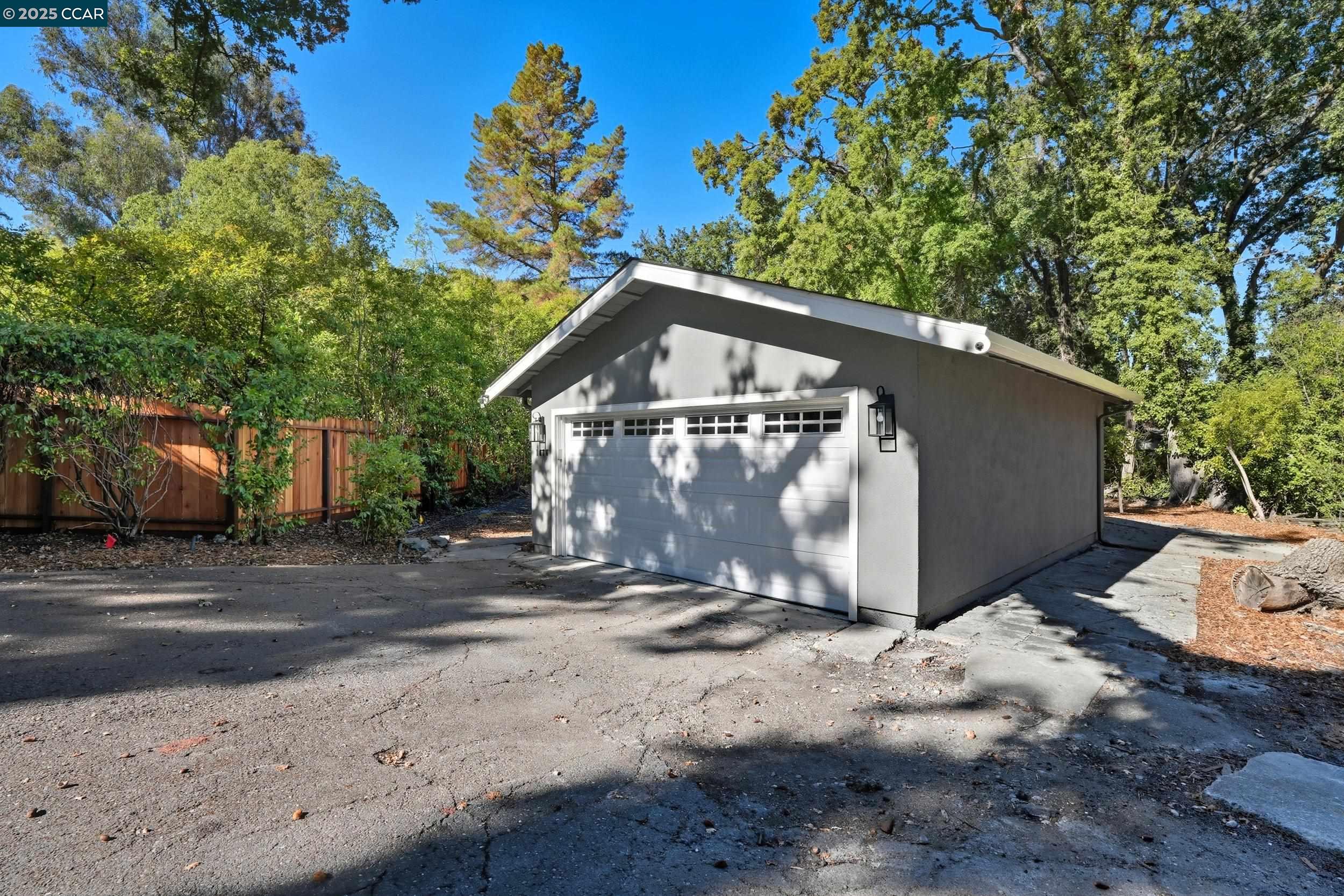 1016 Stone Valley Rd