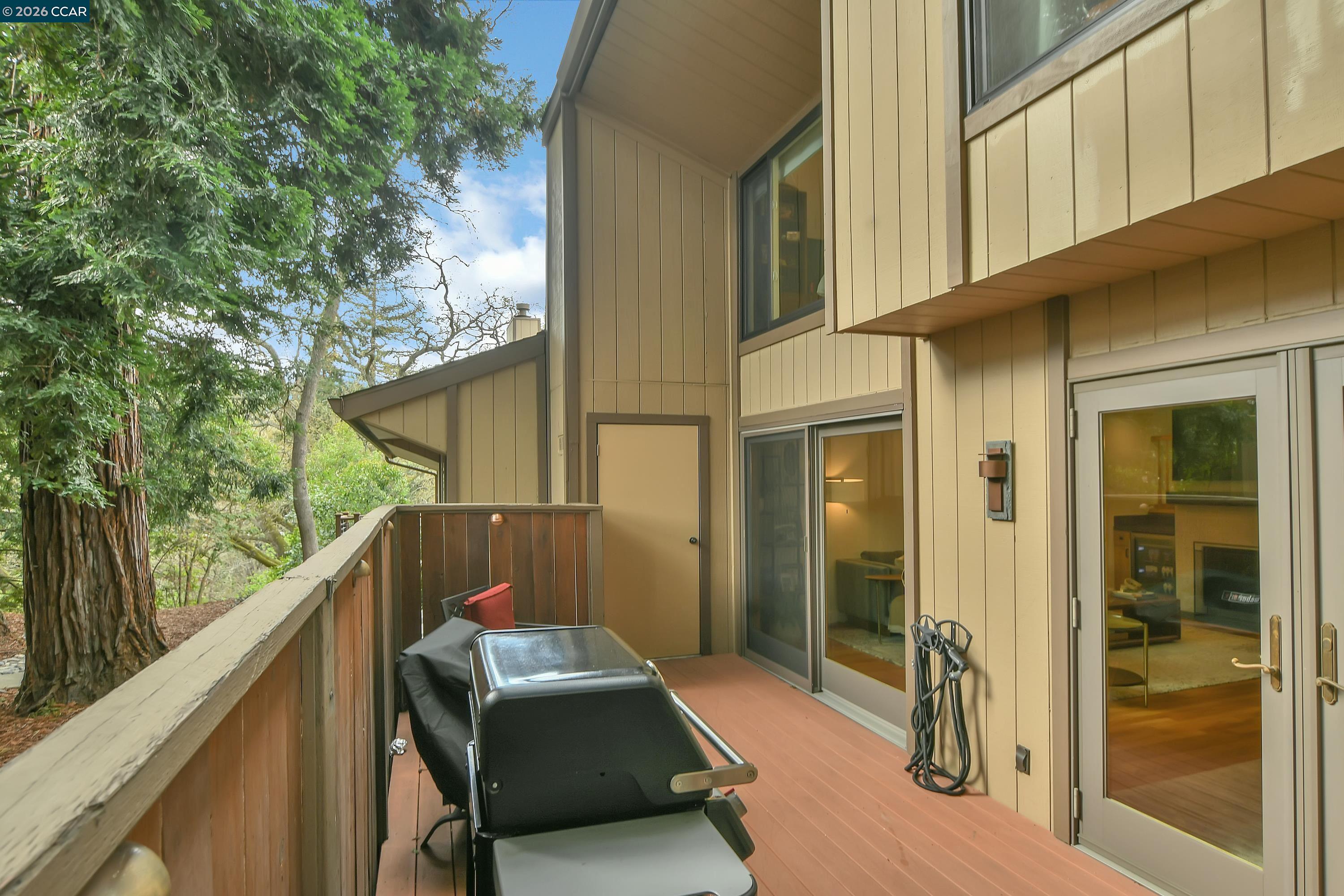 188 Alamo Sq