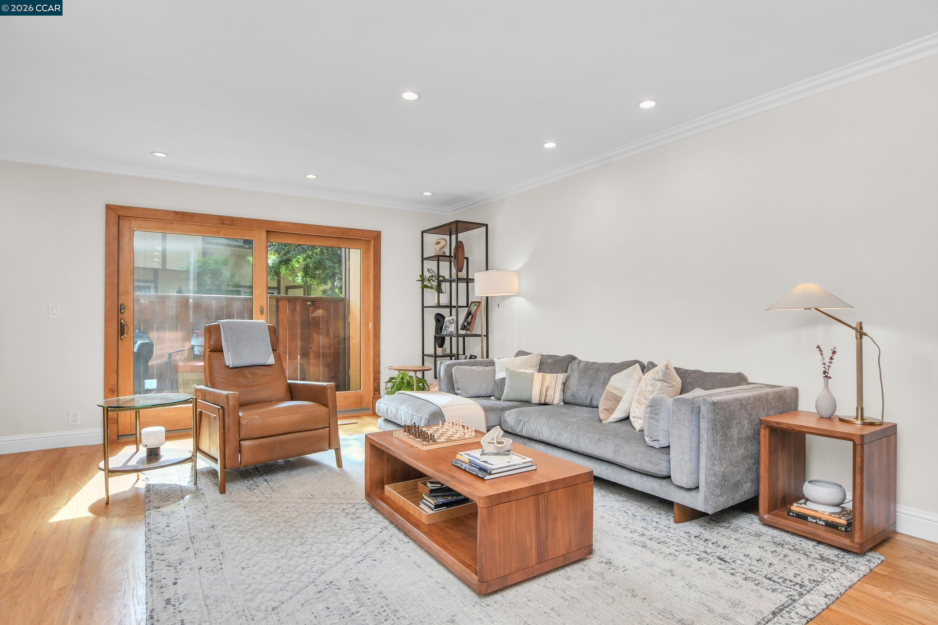 188 Alamo Sq