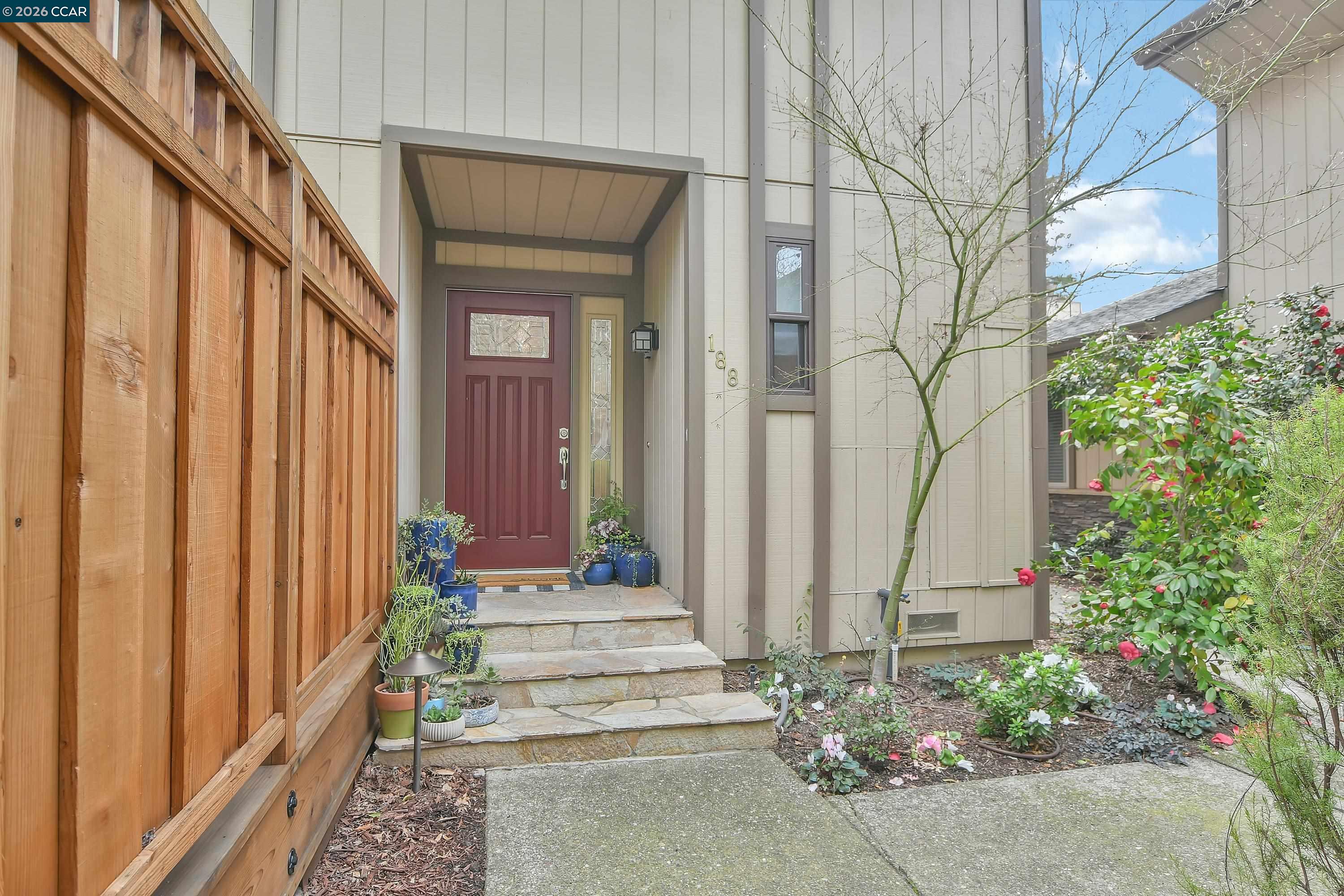 188 Alamo Sq