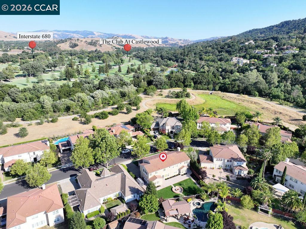1077 Laguna Creek Ln