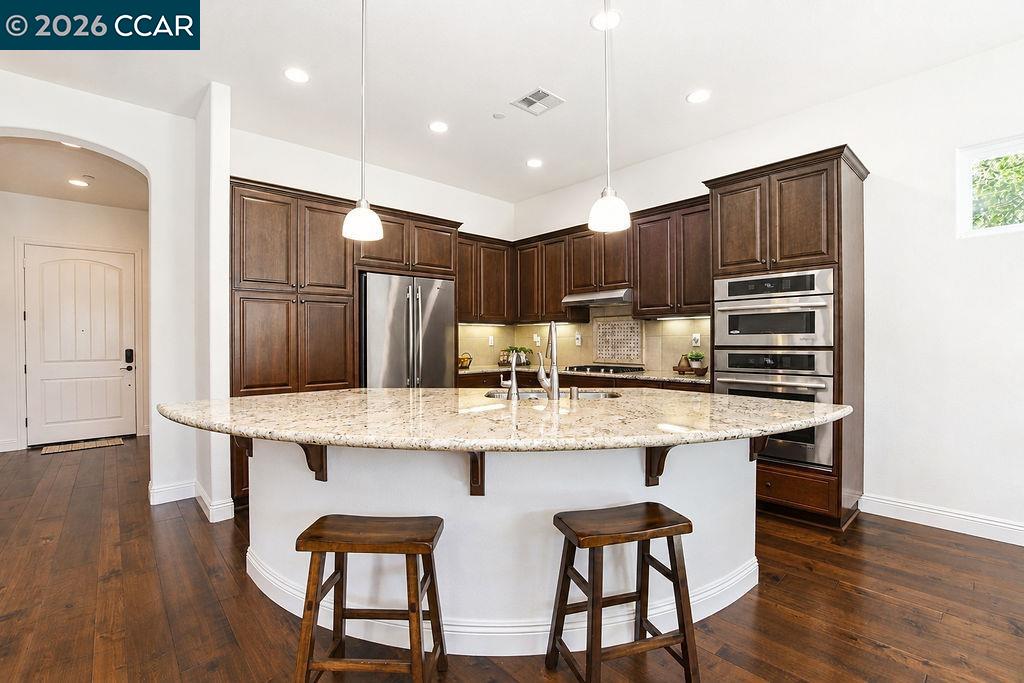 1083 Pomerol Cir