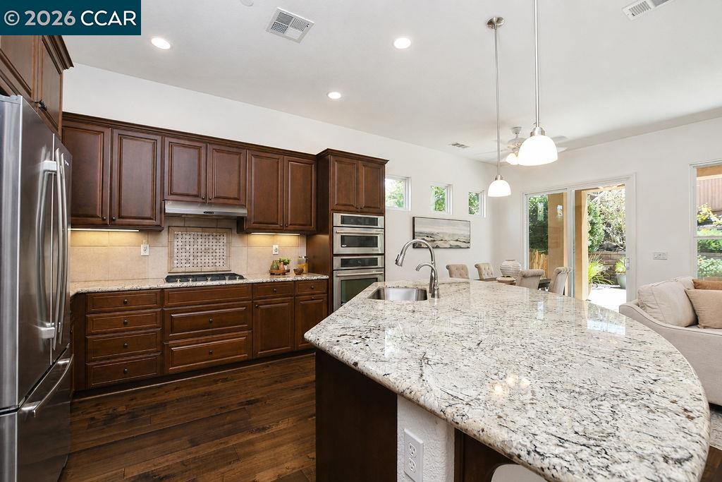 1083 Pomerol Cir