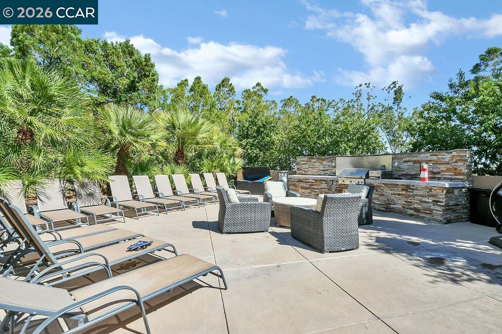 1083 Pomerol Cir