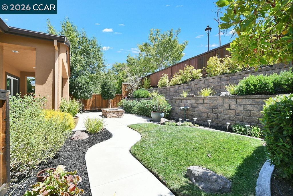 1083 Pomerol Cir