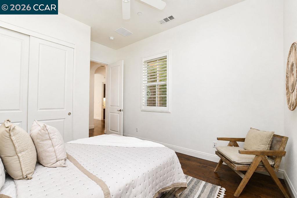 1083 Pomerol Cir