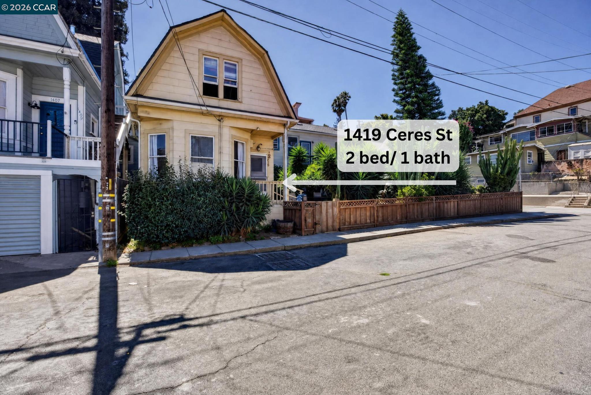 1419 Ceres St