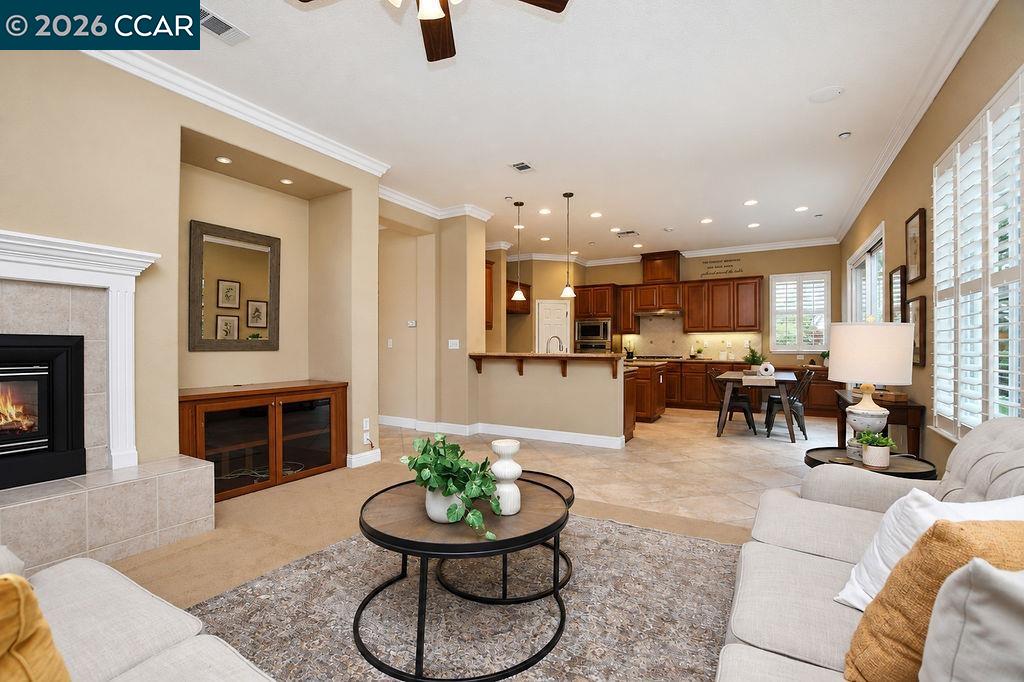 1415 Charisma Way