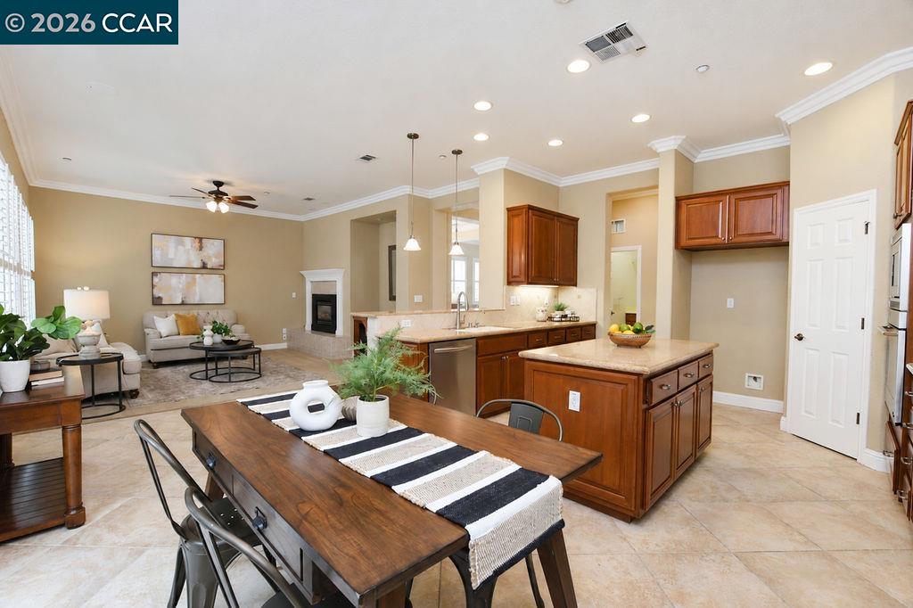 1415 Charisma Way