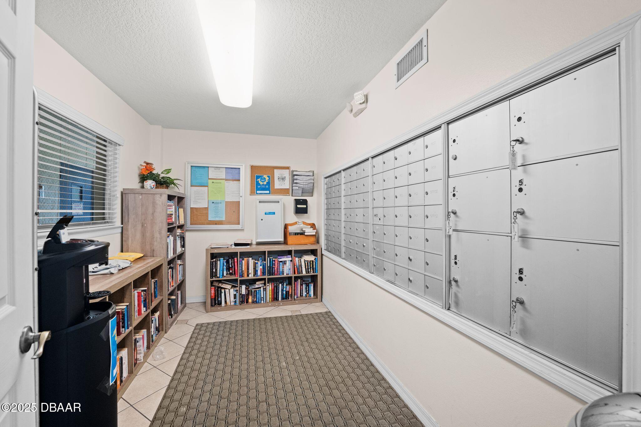 145 N Halifax Avenue, 105