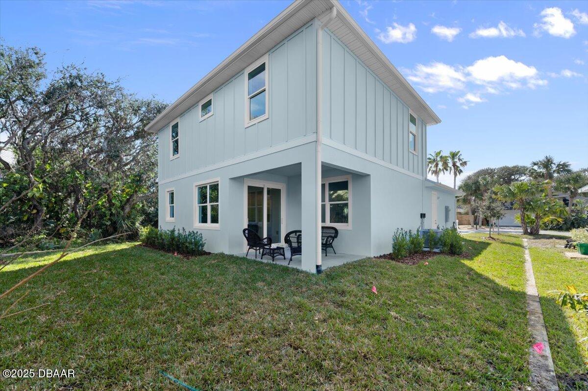 72 Aurora Avenue